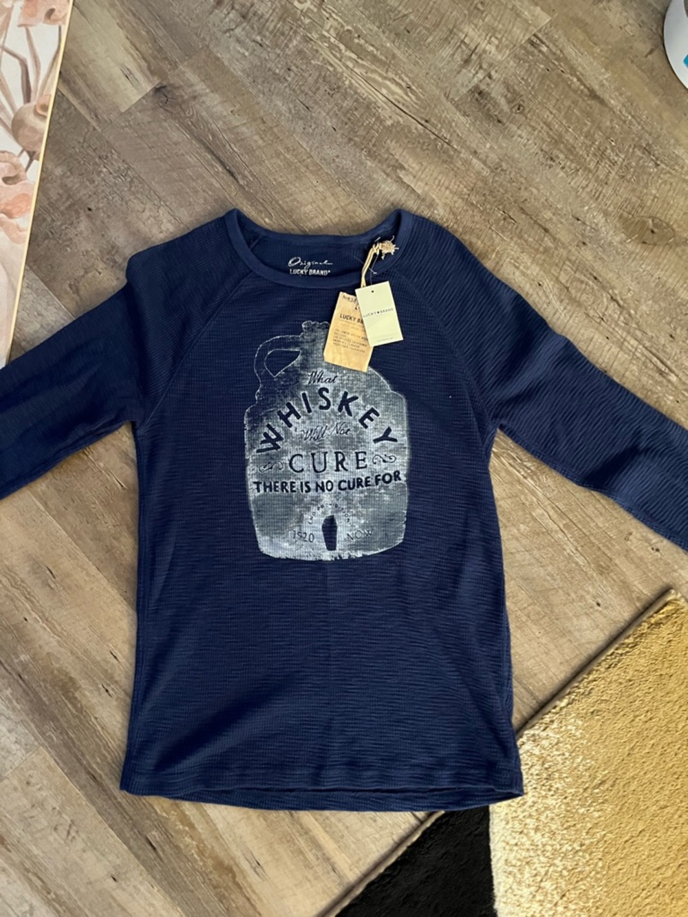 Lucky Brand Kids Navy Graphic Long-Sleeve Top medium men’s
